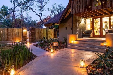 Bask in pure luxury at this elegant lodge in the Sabi Sand Reserve. ❤️🦁🥂⭐ 📍 SABI SANDS, Kruger National Park It’s perched on the Sabie River, where wild animals come to drink, and is adjacent to the Kruger National Park. This is a MUST for wildlife enthusiasts, especially if leopard sightings are on our #BucketList! Each chalet has river views. The lodge has a pool, gym, and traditional African boma too. It really has to be experienced! ▶️ To find out more, check rates and availabi... Safari Lodge, Kruger National Park, Wild Animals, Animals Wild, National Park, Bucket List, How To Find Out, Pool, Gym