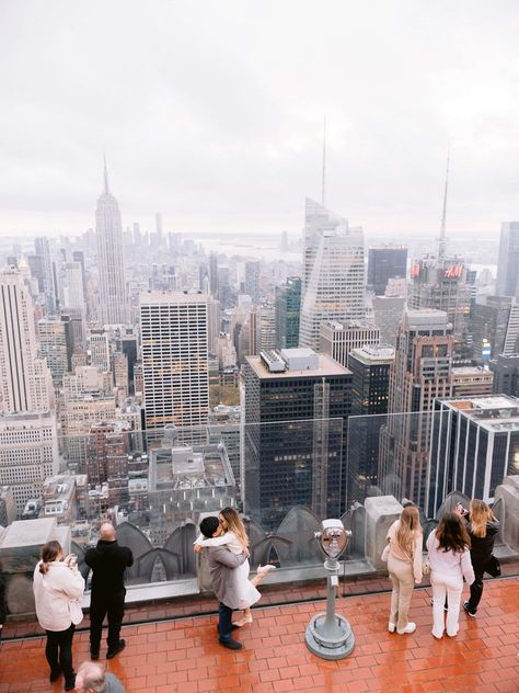 Top of the Rock Engagement Photos Top Of The Rock Engagement Photos, Rooftop Vibes, Rock Engagement Photos, Top Of The Rock Nyc, Formal Photos, Sunset Engagement Photos, Nyc Engagement, Adventure Elopement, The Rock