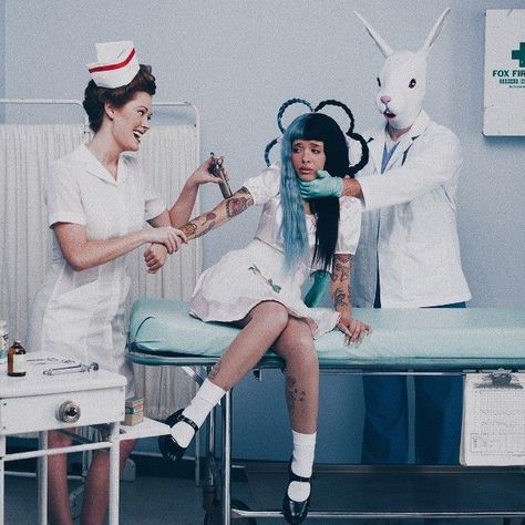 Wallpaper Melanie Martinez, Melanie Martinez Style, Melanie Martinez Outfits, K-12 Melanie Martinez, Nurses Office, Nurse Office, Her Music, Melanie Martinez, Adele