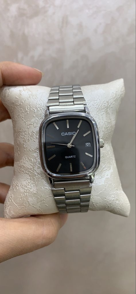 Aesthetic Watch For Men, Casio Vintage Watch, Mens Watches Affordable, Pretty Watches, Unique Watches, Stylish Watches Men, Classy Watch, Fancy Watches, Classy Outfits Men