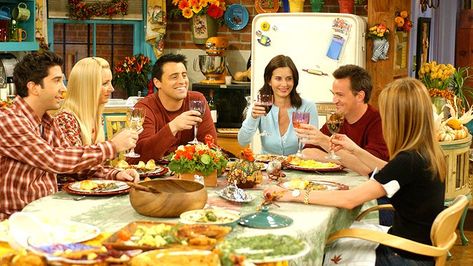 Friends spinoff Joey's creator thought it was bad idea Friends Thanksgiving Episodes, Meat Sweats, Friends Reunion, Friends Thanksgiving, Friends Episodes, David Schwimmer, Joey Tribbiani, Monica Geller, Phoebe Buffay