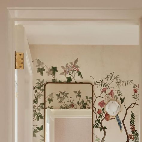 Tamara Magel on Instagram: "Sandspoint Children’s Bathroom ..@Gucci wallpaper 💗🌸 photo @nicole_franzen  Styling @katjagreeff" Gucci Bathroom, Tamara Magel, Nicole Franzen, Gucci Wallpaper, Wallpaper Hallway, Career Ideas, Wallpaper Photo, Bathroom Wallpaper, Wall Coverings