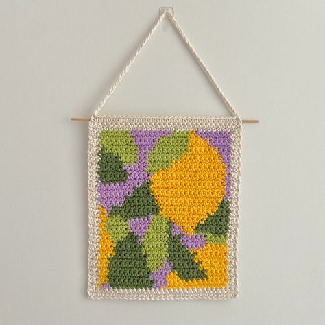 Knit Fruit, Crochet Tapestry Pattern, Lemon Crochet, Bucket Hat Pattern, Tapestry Pattern, Hanging Diy, Crochet Wall Hangings, Vintage Crochet Pattern, Tapestry Crochet Patterns