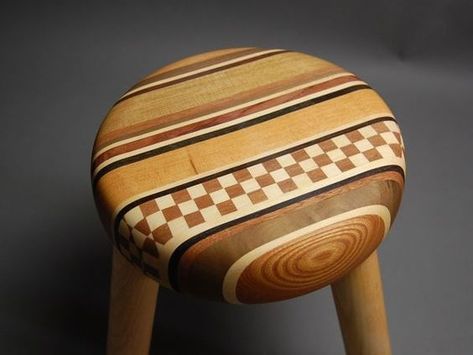 Fascinating Yosegi – A Japanese Art Of Working With Wood’s Natural Grain And Colors - Bored Art Woodturning Videos, Japanese Woodworking, Into The Wood, Wood Shop Projects, Wood Mosaic, Art Japonais, Traditional Crafts, Classic Furniture, Wooden Chair