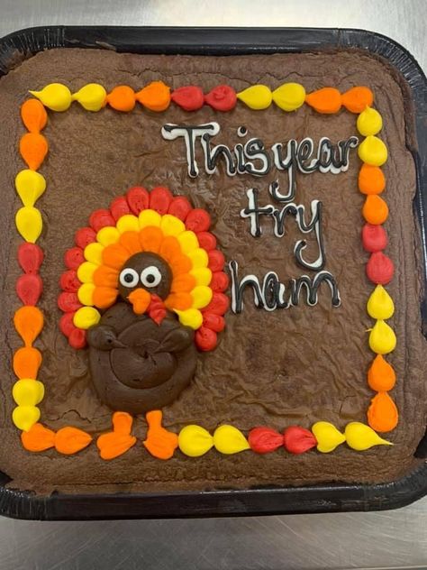 Thanksgiving Cookie Cake Ideas, Turkey Cookie Cake, Thanksgiving Cookie Cakes, Thanksgiving Cookie Cake, Thanksgiving Cakes Decorating, Fall Cakes Decorating, Turkey Cookie, Turkey Cake, Harris Teeter