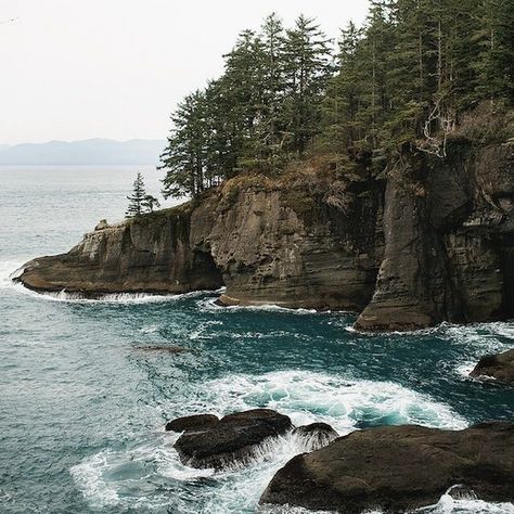 Cape Flattery, Neah Bay, Yennefer Of Vengerberg, Beautiful Sights, Nature Aesthetic, Pretty Places, Washington State, Pacific Northwest, Beautiful Landscapes