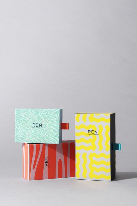 Color Blocking Packaging, Color Block Packaging, Geometric Packaging Design, Abstract Packaging Design, Patterned Packaging, Package Box Design, Geometric Branding, Luxe Packaging, Packaging Pattern Design