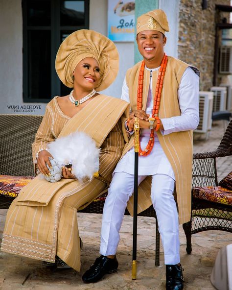 Wedding Dress Beige, Yoruba Bride, Stylish Couples, Nigerian Wedding Dress, African Traditional Wedding Dress, Traditional Wedding Attire, African Traditional Wedding, Vintage Couples, Naija Fashion