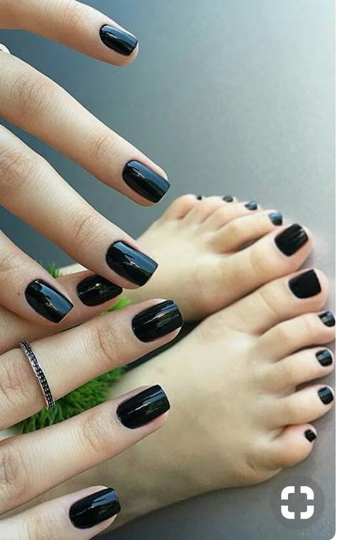 black mani & pedi Black Toe Nails, Nail Art Designs For Beginners, Nail 2023, Easy Nail Art Designs, Pedicure Colors, Cute Toe Nails, Black Nail Polish, Best Nail Art, Toe Nail Designs