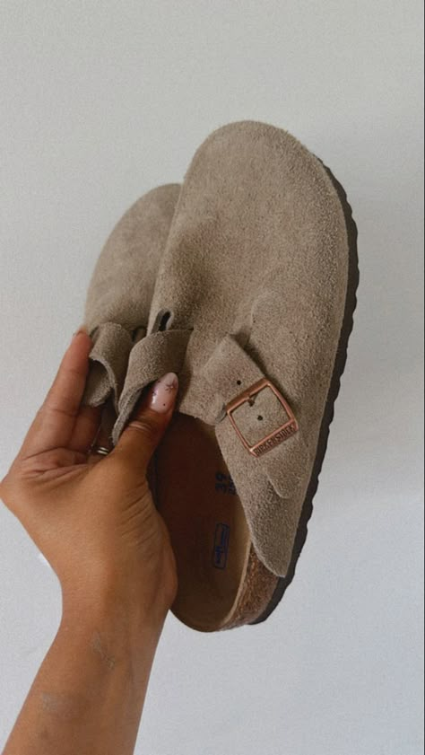 Birkenstock Clogs Taupe, Burkin Stocks Clogs, Taupe Birkenstocks, Birks Clogs, Birk Clogs, Tan Birkenstocks, Birkenstocks Clogs, Clog Birkenstock, Birkenstock Taupe