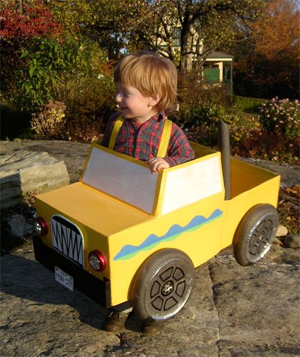 monster-truck make your own costume for kids.... as a fun craft idea at a party or something???? Truck Halloween Costume, Monster Truck Costume, Cardboard Box Car, Make Your Own Costume, Cardboard Costume, Strange People, Boys Diy, Cardboard Car, Truck Diy