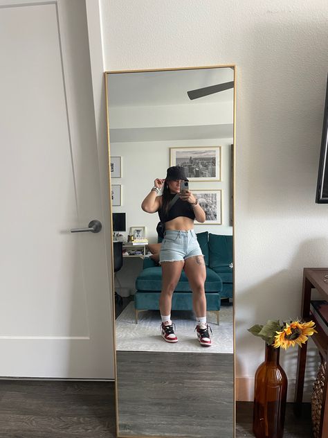 Summer outfit for women with jordan 1s How To Style Jordan 1 High Women, Jordan 1 High Outfit Women Summer, Jordan 1 Summer Outfit, Air Jordan Summer Outfit, Barely Rose Jordan 1 Outfit, Hightop Outfit, Jordan 1 Outfit Women Summer, Summer Outfit For Women, Jordan 1s Outfit