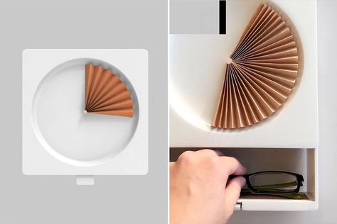 MUJI-worthy product designs that are a must-have for any Japanese design lover! Slim Hands, Wine Aerators, Cultural Crafts, Paper Fan, Paper Fans, Yanko Design, Design Strategy, Design Language, Japanese Design