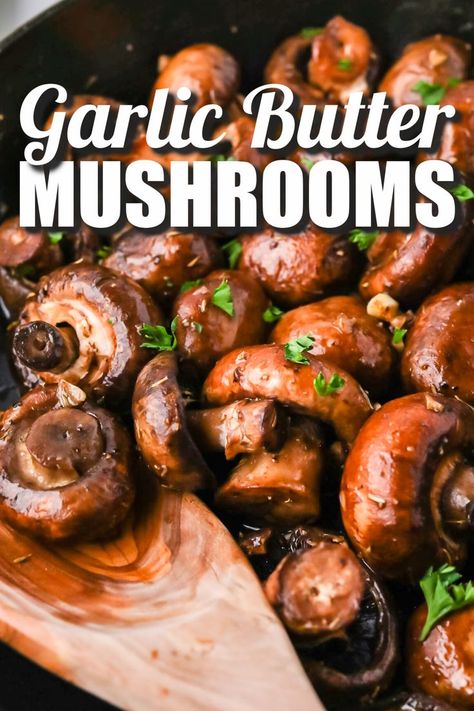 Ready in only 20 minutes, these easy garlic butter mushrooms are cooked in one skillet on the stovetop with the TASTIEST butter herb sauce! This is a must-have side dish recipe for dinners, holidays, or special occasions. This is also a classic, simple side dish for holidays like Thanksgiving, Christmas, Easter and more. These are sauteed mushrooms that are cooked in butter, herbs, and salt and pepper. You can use a variety of mushrooms like baby bella, cremini or button mushrooms. Low Calorie Side Dishes, Butter Mushrooms, Garlic Butter Mushrooms, Easy Foods, Food Fast, Diet Breakfast Recipes, Side Dish Recipes Easy, Side Dishes Recipes, Roasted Mushrooms