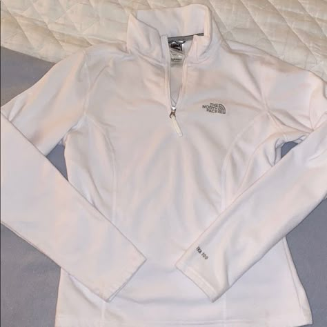 Size Xs Never Worn White North Face North Face Jacket Women's, Christmas Lists, Jacket Outfit Women, White Fleece, Trendy Outfits For Teens, Preppy Outfit, The North Face Jackets, North Face Jackets, Fashion Fits