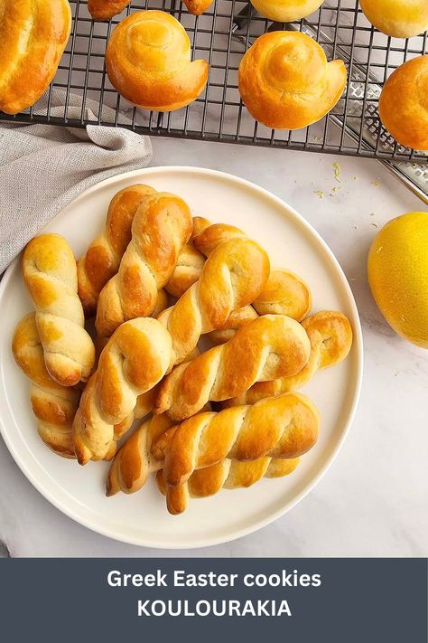 Greek Easter cookies-koulourakia on white plate and cooling rack. Stuffed Tomatoes With Rice, Greek Stuffed Tomatoes, Easter Sweet Bread, Tsoureki Recipe, Greek Easter Recipes, Koulourakia Recipe, Breakfast Appetizers, Greek Easter, Greek Pasta