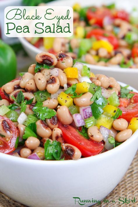 Blackeyed Pea Salad, Lady Peas, Blackeye Peas, Peas Salad, Salad Taco, Salad Macaroni, Black Eyed Pea Salad, Italian Dressing Recipes, Pea Salad Recipes