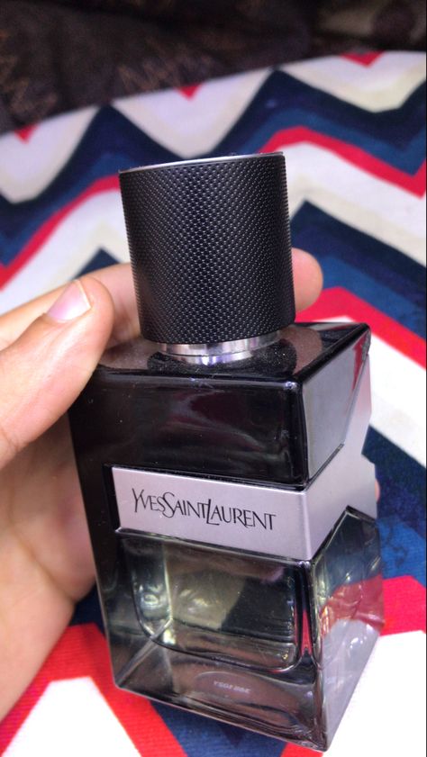 Mens Perfumes, Ysl Y, Perfume Luxury, Ysl Perfume, Ysl Fashion, Yves Saint Laurent Y, Best Perfume For Men, Smell Goods, Best Perfume