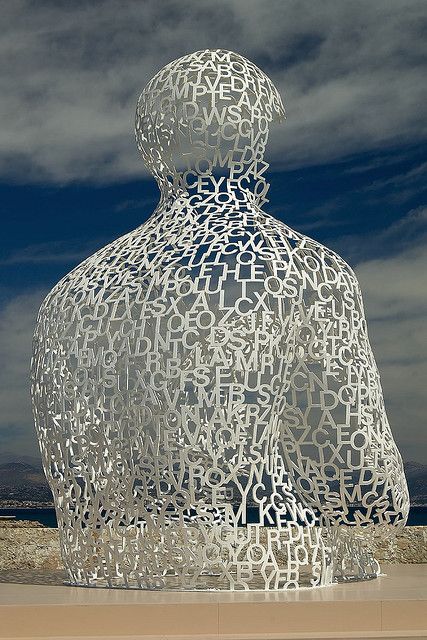 Ks3 Art, Jaume Plensa, Unique Photos, Unusual Art, Sculpture Park, Gcse Art, Sculpture Installation, Land Art, Human Figure