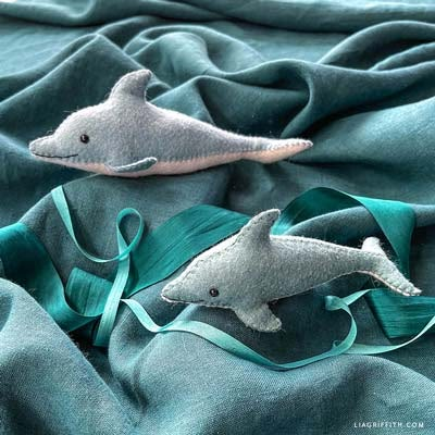 Felt Seal Pattern Free, Felt Ocean Animals Free Pattern, Free Patterns For Felt Ornaments, Easy Waldorf Crafts, Felt Animals Free Pattern, Felt Sea Creatures Patterns Free, How To Make Felt Animals, Felt Crafts Patterns Templates Free Printable, Felt Animals Patterns Templates