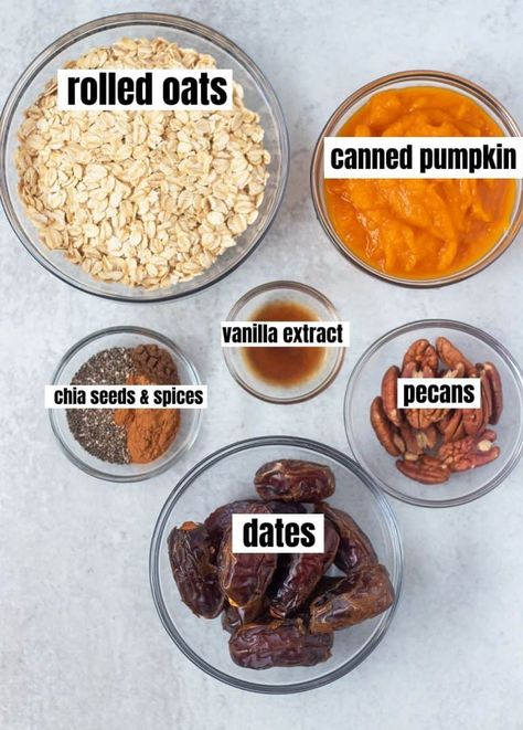 Pumpkin Oatmeal Balls Healthy, Vegan Pumpkin Energy Balls, Vegan Pumpkin Balls, Pumpkin Oatmeal Energy Balls, Date Oatmeal Energy Balls, Anti Inflammation Energy Balls, Anti Inflammation Pumpkin Recipes, Gluten Free Power Balls, Plant Based Energy Balls