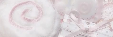 Pink Cute Banner Discord, Pink And White Cover Photo, Coquette Wallpaper Horizontal, Dollcore Banner, Pink And White Banner Gif, Wonyoungism Banner, Pink Kawaii Banner, Kawaii Twitter Banner, Light Pink Twitter Header