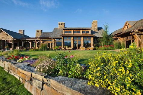 Mountain Lake Home, Compound House, Retreat Home, Family Compound, Rustic Exterior, Ranch Exterior, Bozeman Montana, Farmhouse Inspiration, Hotel Architecture