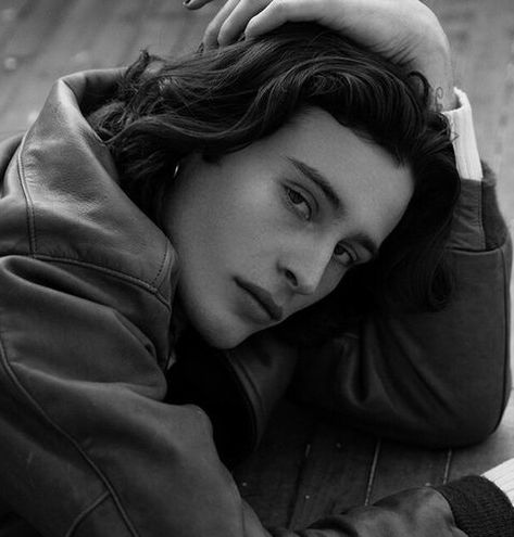 Tripp Bowers Sirius Black, Trip Kilpatrick, Tripp Kilpatrick, Tripp Bowers, Sirius Black Fancasts, Androgynous Models, Sirius Black, Green Hair, Face Claims