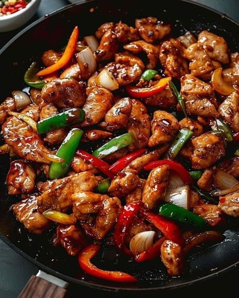 Grandma's old Recipe | Black Pepper Chicken🍗🌶️  | Facebook Pepper Chicken Stir Fry, Black Pepper Chicken, Recipes With Chicken And Peppers, Stir Fry Recipes Chicken, Soul Food Dinner, Pepper Chicken, Peanut Oil, Chicken Stir Fry, Chicken Stuffed Peppers