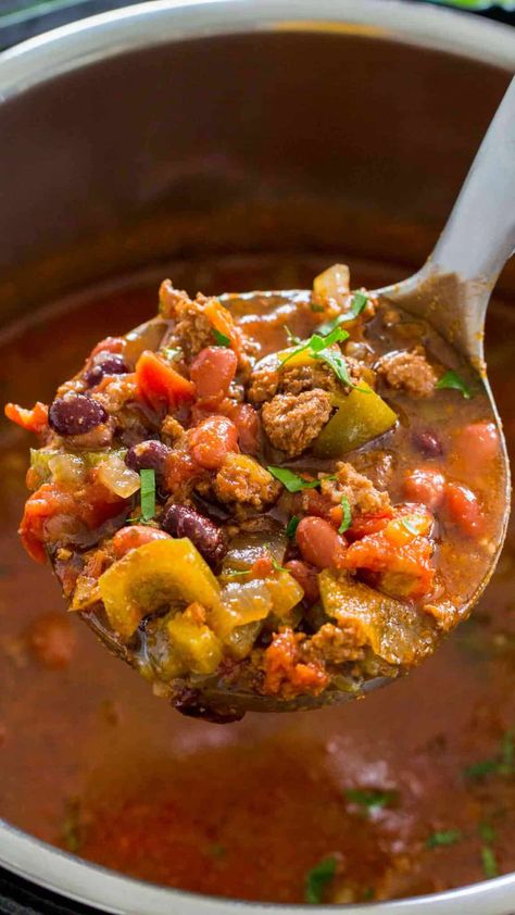 The Best Instant Pot Taco Soup Chicken Taco Soup Instant Pot, Taco Soup Instant Pot, Ground Beef And Veggies, Instant Pot Taco Soup, Beef And Veggies, Soup Video, Soup Instant Pot, Chicken Taco Soup, Chili Soup