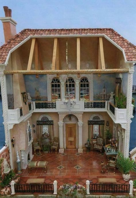 Italian style dollhouse. Love the tiles and balcony! Mini Products, Magic Things, Barbie Doll Set, Charming Cottage, Dollhouse Ideas, Dolls House Interiors, Keep Out, Out Of Reach, Miniature Rooms