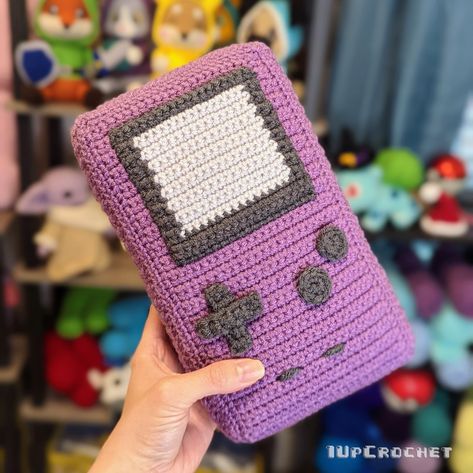 Nintendo Crochet, Nerdy Diy, Club Crochet, Nerdy Crochet, Crochet Game, Pillows Ideas, Making Patterns, Quick Crochet Patterns, Crochet Shop