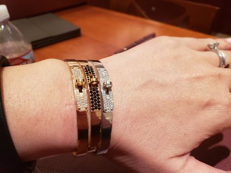 Stacking Hermes Bracelets, Hermes Kelly Bracelet Diamond, Hermes Kelly Bracelet, Mini Kelly Double Tour Bracelet, Black Hermes Bracelet, Kelly Bracelet, Hermes Bracelet Black, Favorite Mm, Chanel 2019