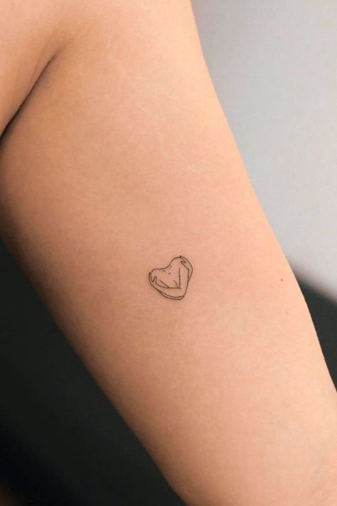 Small Tattoos Arms Woman, Small Tattoo Ideas For Self Love, Good Heart Tattoo, Nee Beginnings Tattoos, Self Love Symbol Tattoo Heart, Woman Heart Tattoo, Mini Tattoos Self Love, Minimal Tattoo Design Women, Tatuaje Love Me