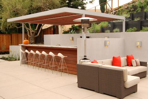 Outdoor Bar Ideas, Bar En Plein Air, Outdoor Bars, Diy Outdoor Bar, Modern Outdoor Kitchen, Outdoor Kitchen Bars, Outdoor Patio Bar, Contemporary Patio, Outdoor Pavilion