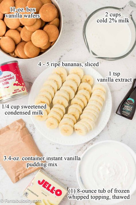 OMG!! I'll never make a different banana pudding other than this one! This easy homemade recipe is the one to make for a no bake dessert. Banana Pudding Mix Uses, Banana Pudding Ideas, Banana Pudding No Bake, Banana Pudding No Cream Cheese, How To Make Banana Pudding Easy, Banana Pudding Without Cream Cheese, Simple Banana Pudding Recipe, Easy Banana Pudding With Cool Whip, Warm Banana Pudding Recipe