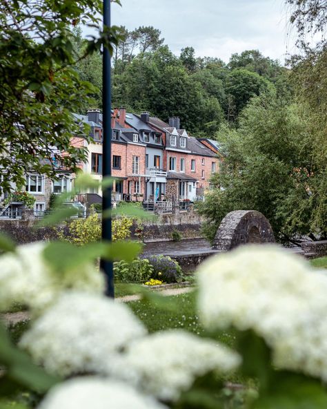 🥀🇧🇪 Let me show you another one belgian 'hidden gem' in Belgian Ardennes. This small delightful town 👇 📍 La Roche en Ardenne, Wallonie is an invitation to enjoy a perfect blend of visiting a town and taking a deep breath of fresh country air. #wallonie #visitwallonia #luxemburg #belgique #visitbelgium #ardennes #ardennen #visitardenne Belgian Countryside, Visit Belgium, Take A Deep Breath, Belgium