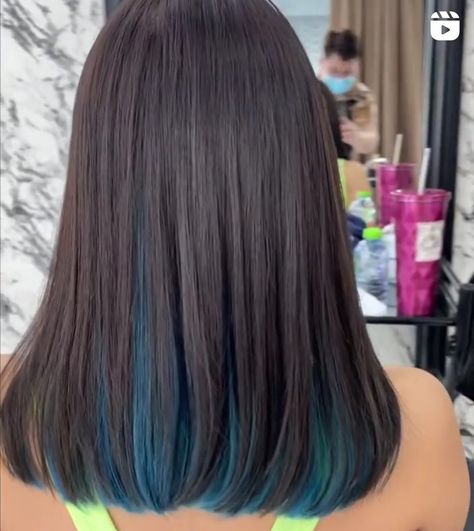 Hidden colour hair Hidden Colour Hair, Brown And Blue Hair, Hair Goals Color, Hidden Hair Color, Colour Hair, Hair Color Unique, Hair Streaks, Dye Ideas, Brown And Blue