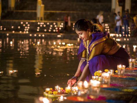 Deepavali Photography, Diwali In Mumbai, Australia Facts For Kids, Photo Ideas For Women, Diwali Photo Ideas, Diwali Facts, Diwali Desserts, Bale Dance, Indian Holidays