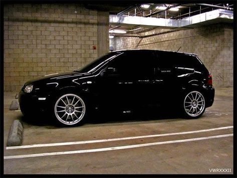 Mk4 Gti, Vw Pointer, Vw R32, Mk4 Golf, Vw Mk4, Vw Ideas, Golf Pictures, Vw Golf Mk4, Vw Gti