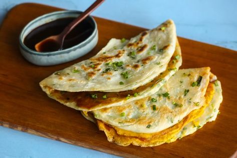 Spring Onion Pancake, Onion Pancake, Dough Balls, Hoisin Sauce, Spring Onion, Pancake Recipe, Rice Vinegar, Few Ingredients, Puff Pastry