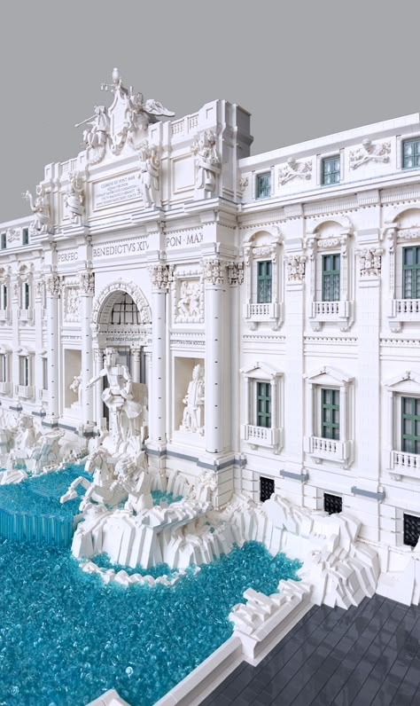 I Found Rome a City of Bricks: The UCS LEGO Trevi Fountain - BrickNerd - All things LEGO and the LEGO fan community Complicated Lego Sets, Lego Builds Aesthetic, Lego Building Aesthetic, Lego Architecture Building, Big Lego Sets, Lego Mansion, Lego Structures, Best Lego Sets, The Trevi Fountain