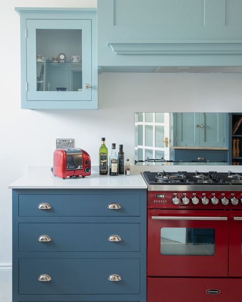 A bespoke blue and red kitchen with Miele oven and mtaching toaster. The cabinets are in two shades of gorgeous blue and the mirrored splashback does a fantastic job at opening up the room. Grey And Red Kitchen Ideas, Kitchen Ideas Countertops, Red Kitchen Ideas, Coffee Bar In Kitchen, Bar In Kitchen, Red Appliances, Kitchen Colour, Red Kitchen Decor, Hacks Kitchen