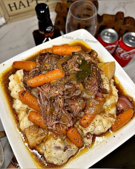 #follow #foodie #foodporn #food #dinner #lunch #blogging #blogger #blog Pot Roast Over Mashed Potatoes, Roast Over Mashed Potatoes, Food Black People, Recipes Pot Roast, Over Mashed Potatoes, Soul Food Dinner, Beef Chuck Roast, Healthy Food Dishes, Pot Roast Recipes