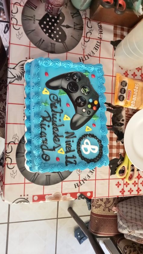 Lindo pastel para gamers Pastel Gamer, 5th Grade Graduation, 5th Grades, 5th Grade, Pastel, Birthday