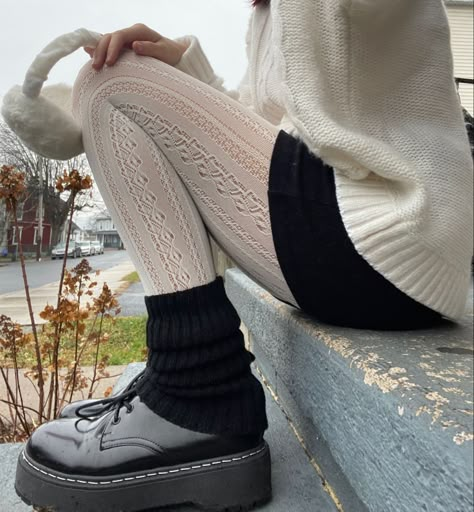 Star Shoe, Oki Doki, Stockings Outfit, White Tights, Tights Outfit, Winter Fits, Shoe Lace, Mode Inspo, 가을 패션