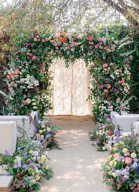 Sophisticated Garden, Chuppah Decor, Wedding Chuppah, Product Manager, Ceremony Design, Reem Acra, Future Wedding Plans, Data Scientist, Jewish Wedding