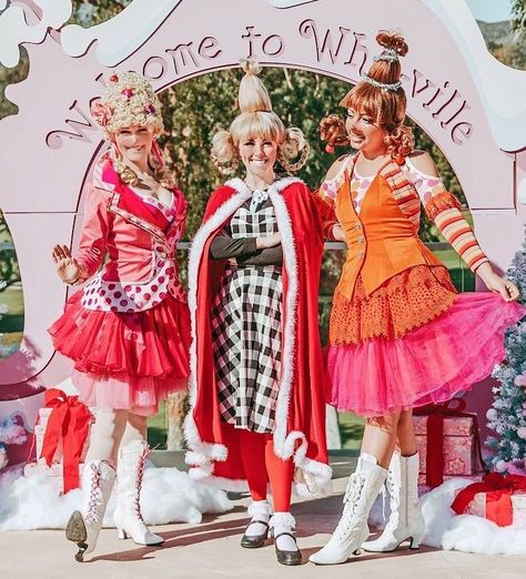 Mayor Of Whoville Costume Diy, Whos From Whoville Costume, How To Dress Like A Who From Whoville, Whoville People Costume, Whoville Characters Costumes Diy, Whoville Christmas Costumes, The Whos From Whoville Costumes, Who Costume Whoville, Whoville Characters Costumes