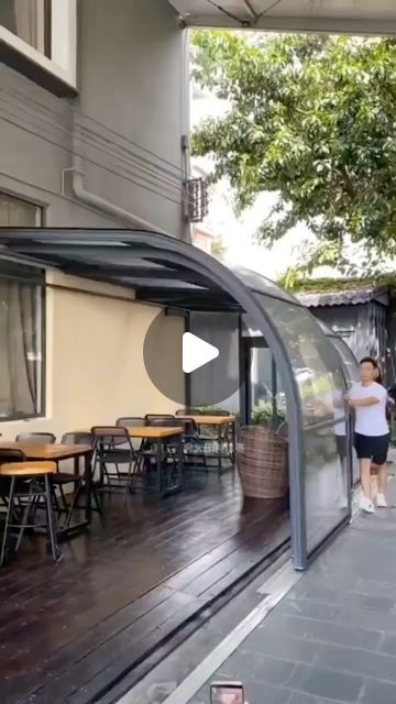 Design Future on Instagram: “Your thoughts about this system? “ glass retractable roof system “ 🎥 Source: minimumio #innovative #newtech #futuretech #engineeringWow…” Rooftop Terrace Design, Rooftop Design, Retractable Roof, Small Deck Decorating Ideas, Villa Plan, Exterior Wall Design, Modern Kitchen Design Open Concept, Exterior Color Schemes, Small Deck