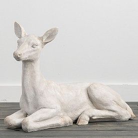 Deer Statues, Sculptures Céramiques, Deer Design, Animal Sculpture, Clay Animals, Winter Magic, Christmas Store, Christmas Charms, Diy Clay Crafts